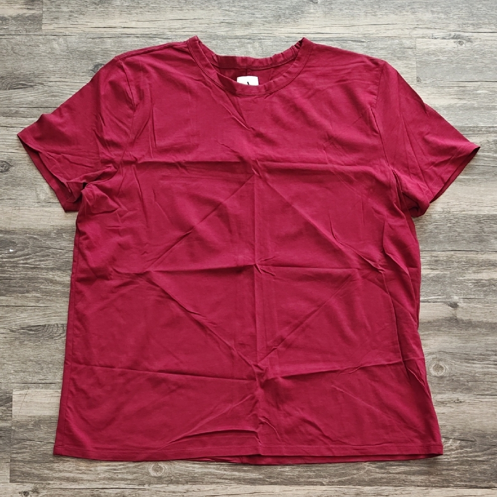 Amazon T-shirt. Short Sleeves. Size XXL